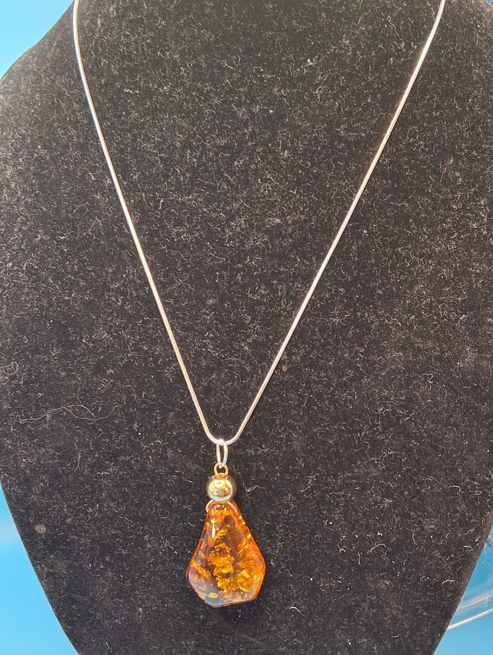 Amber Teardrop Pendant Necklace - Silver Tone